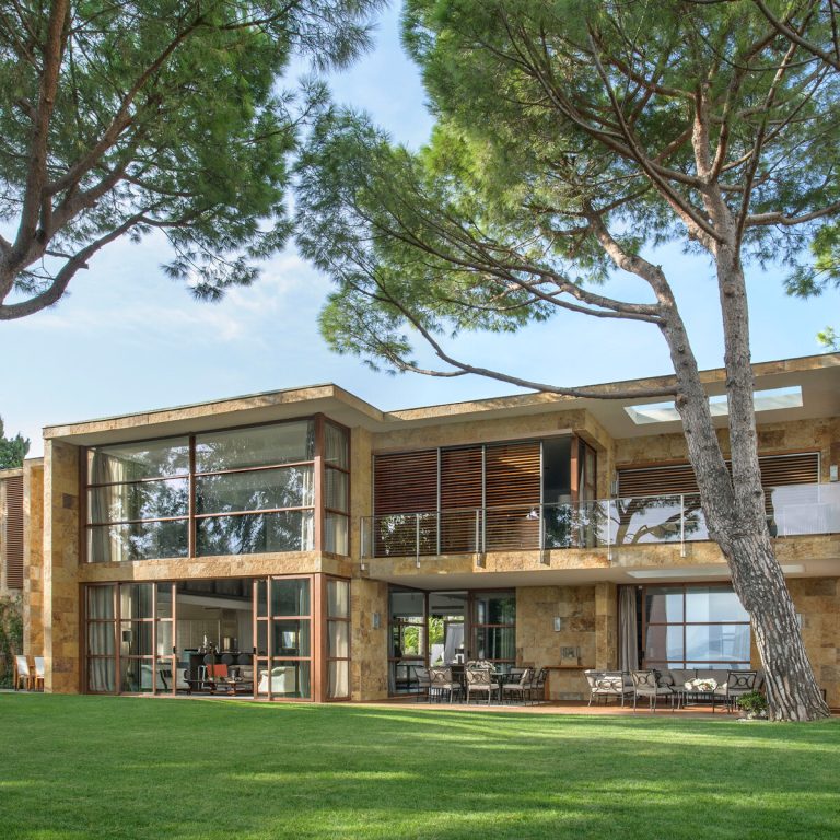 the-c-villa-casa-ventura-header.jpg